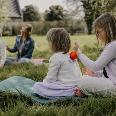 Veerkracht en ontspanning bij kinderen versterken Veerkracht en ontspanning bij kinderen versterken